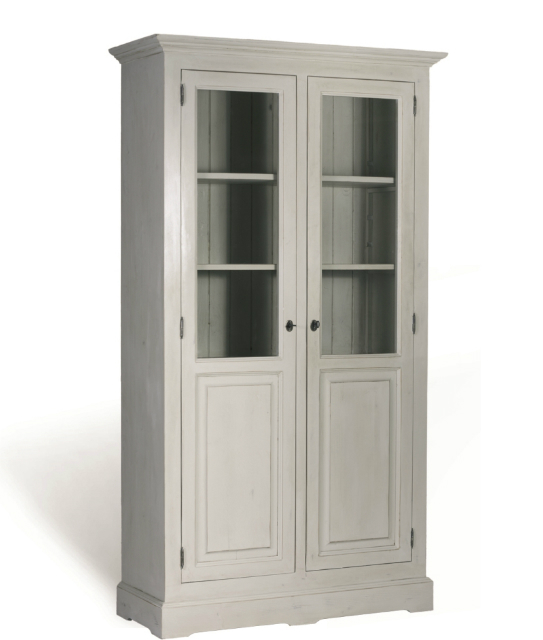 Grijze landelijke kast